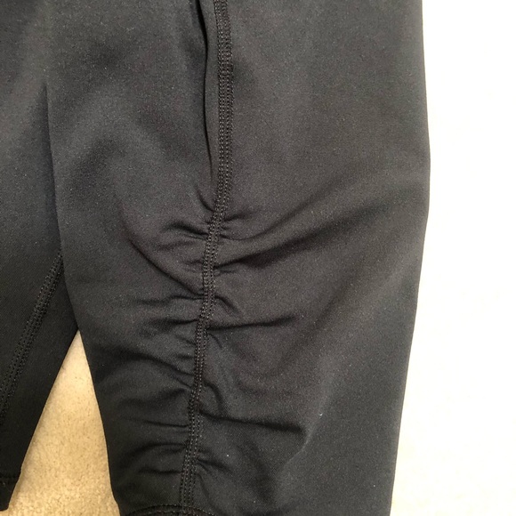 Giam - Picture 2 of 3